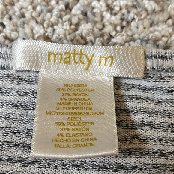 Matty M Gray Striped Women's Top. 3/4 Sleeves. Ruched waist. Size L. - Picture 9 of 13